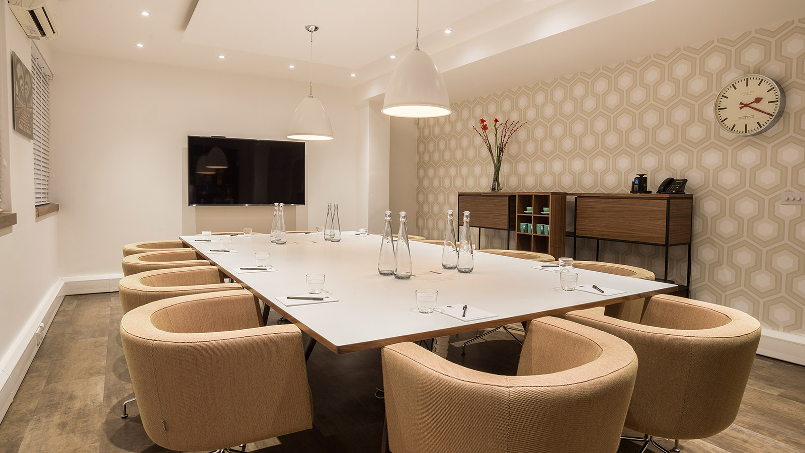 Booking Meeting Room Made Easy | Reserve Today