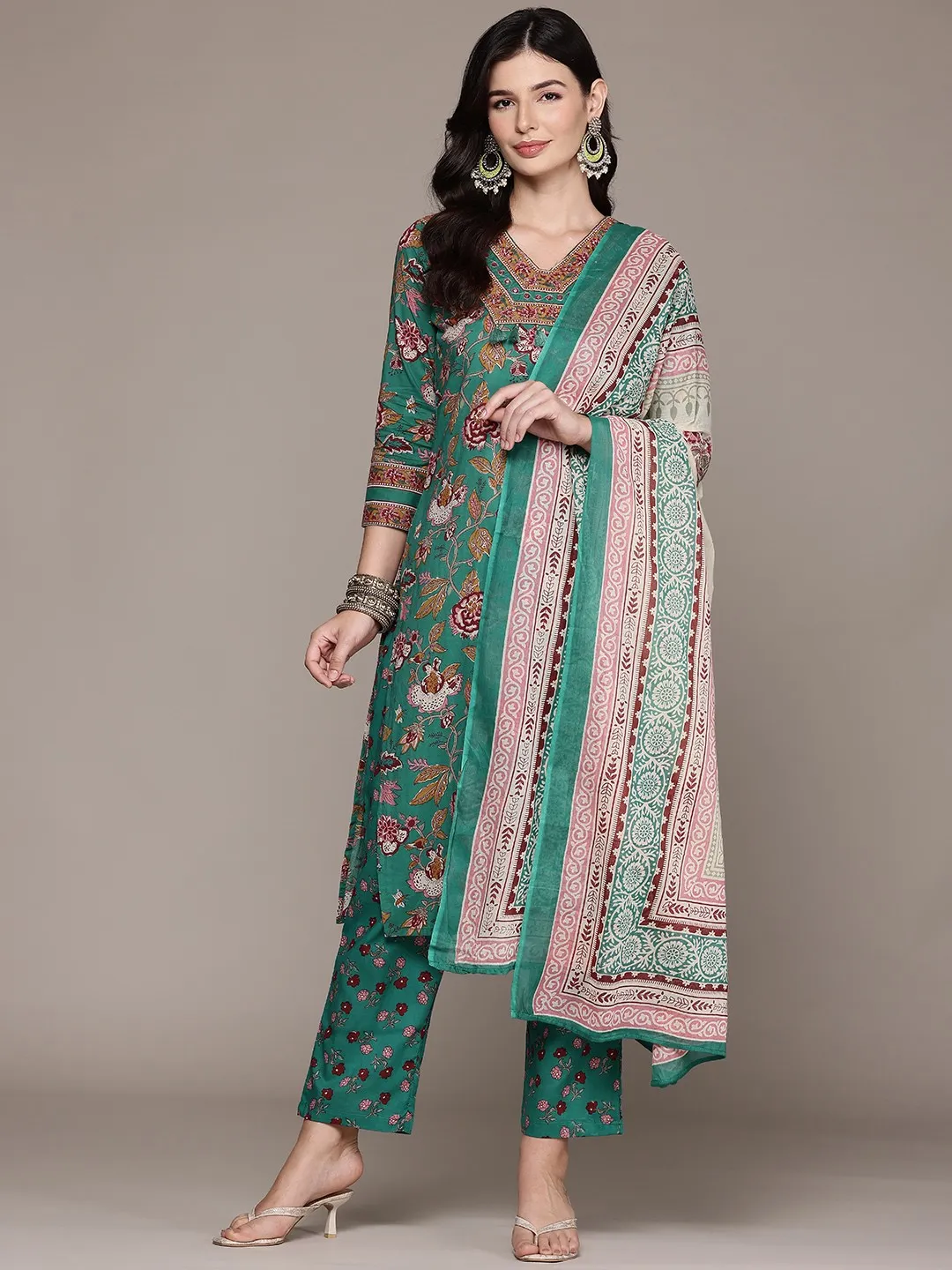 The Cultural Significance of Kurta Sets in Women’s Fashion